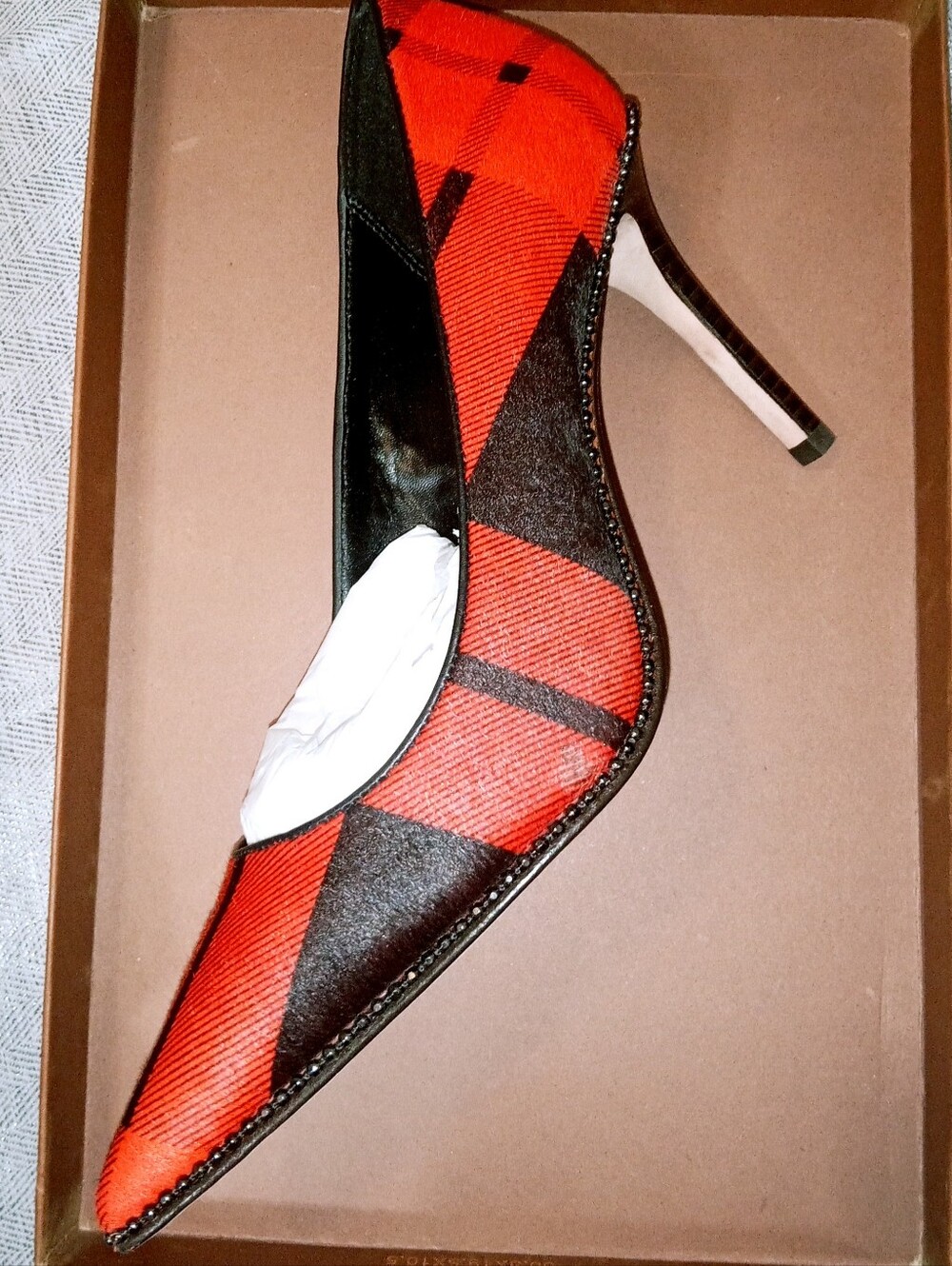 Coach "Tamera" Red Plaid Calfhair Pumps 8.5 In Box - Picture 2 of 11